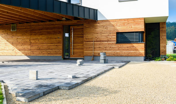 Best Driveway Pavers Near Me  in Center Point, IA