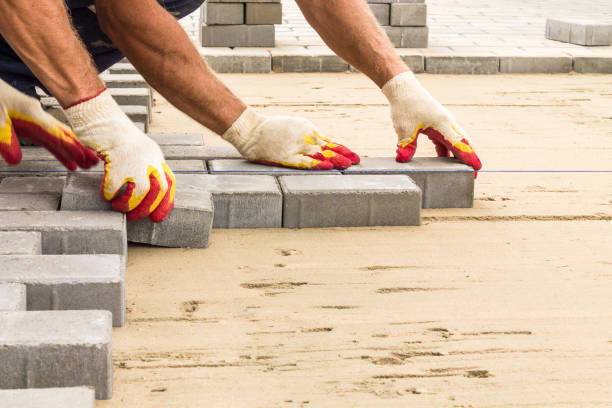 Best Decorative Driveway Pavers  in Center Point, IA